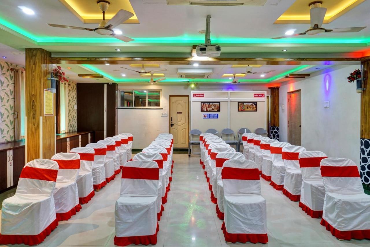 Collection O Hotel Shiv Inn Pune Bagian luar foto